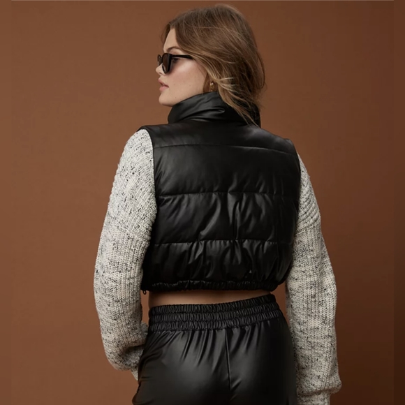 NWT OFFLINE By Aerie Real Luxe Faux Leather Vest, XL - Picture 2 of 3